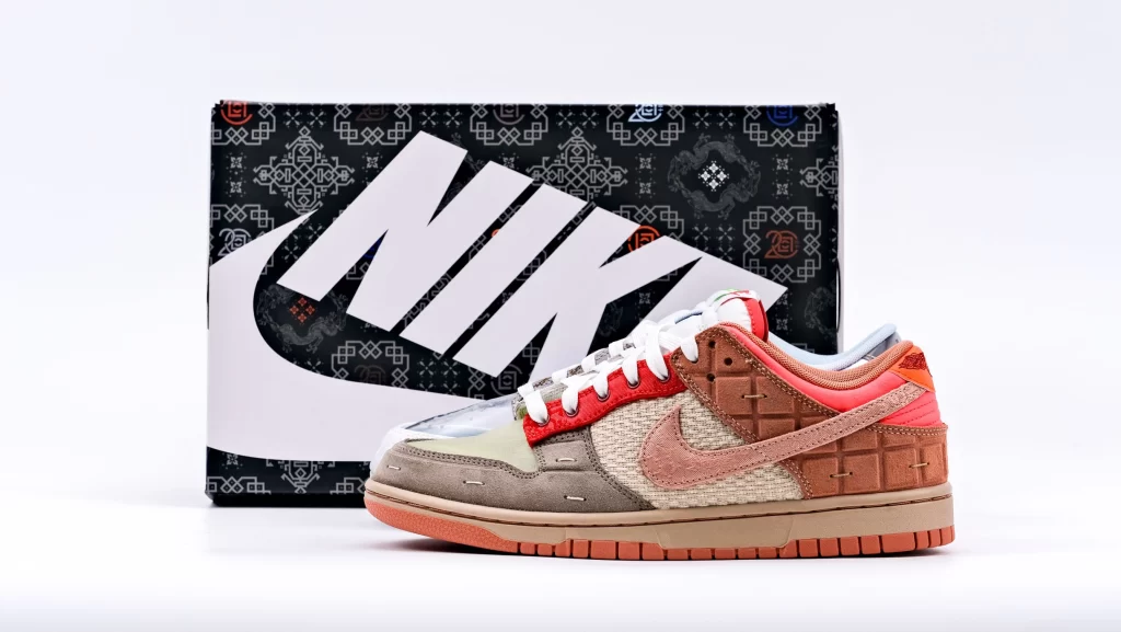 CLOT x Dunk Low SP 'What The' With Trading Card REPS Shoes