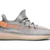 The Yeezy Reps Boost 350 V2 'True Form', 1:1 top quality replica shoes. Material and shoe type are 100% accurate.