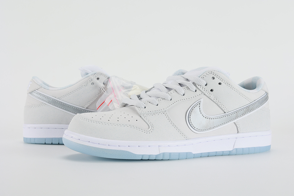 Concepts x Dunk Low OG SB QS 'White Lobster' Friends & Family REP Shoes