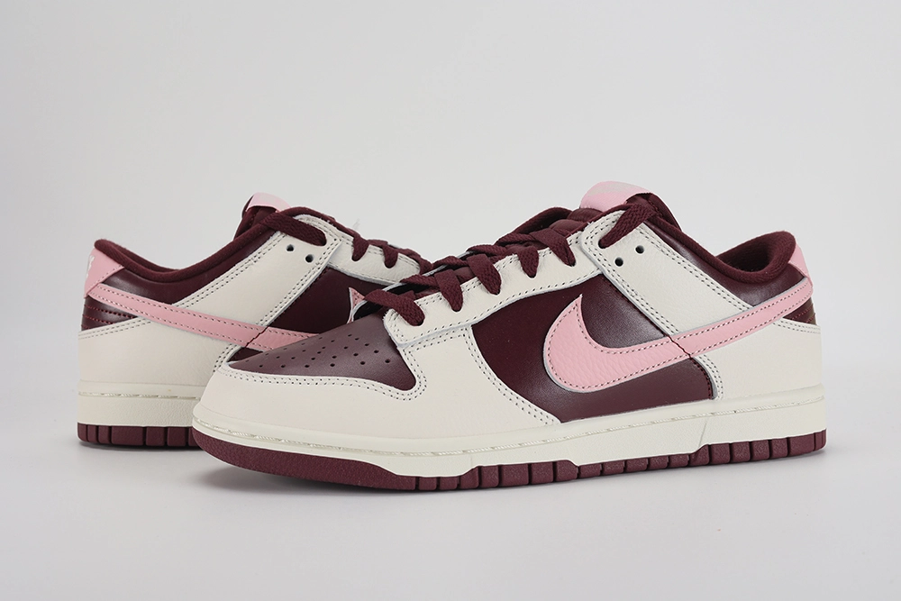 Dunk Low Premium 'Valentine's Day' REPS Sneakers