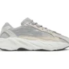 The Yeezy Boost 700 V2 Cream, 1:1 top quality replica shoes. 1:1 top-quality reps shoes.