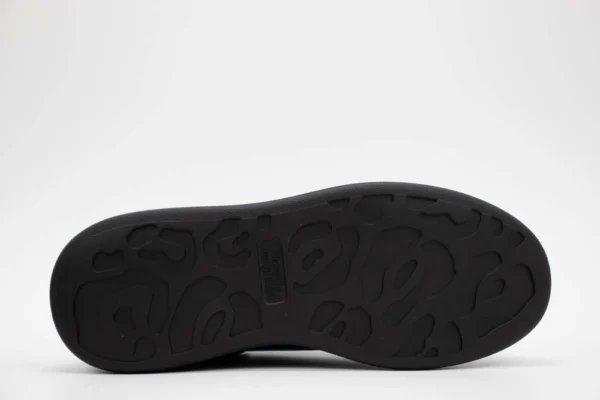 Alexander McQueen Oversized Sneaker 'Black' REPS (7)