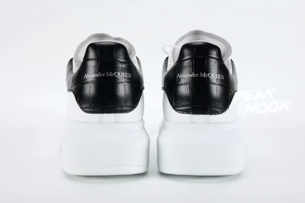 Alexander McQueen Oversized Sneaker 'Black Crocodile' REPS (8)