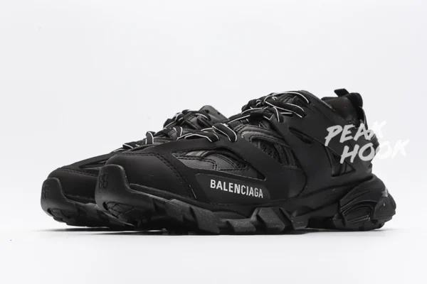 Balenciaga Reps Track Sneaker 'Triple Black' Replica Shoes (4)